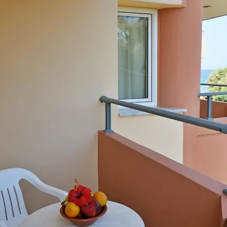 Iolkos 2*